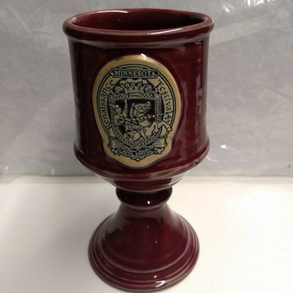 1996 Embossed Pottery GOBLET KNIGHT ON HORSE 26TH Annual Maroon Goblet  7.5 h - Picture 1 of 5